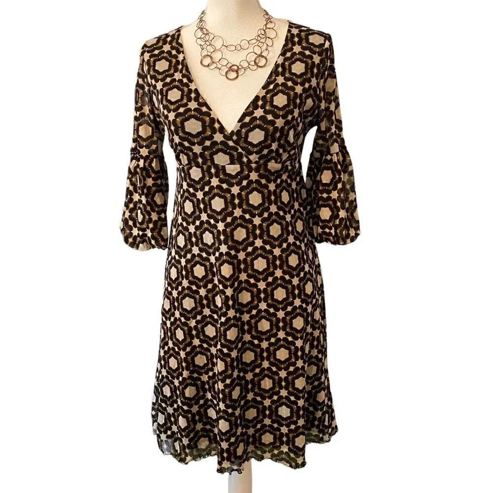 Bcbgmaxazria V-Neck Bubble Sleeve Women’s Dress Size Medium